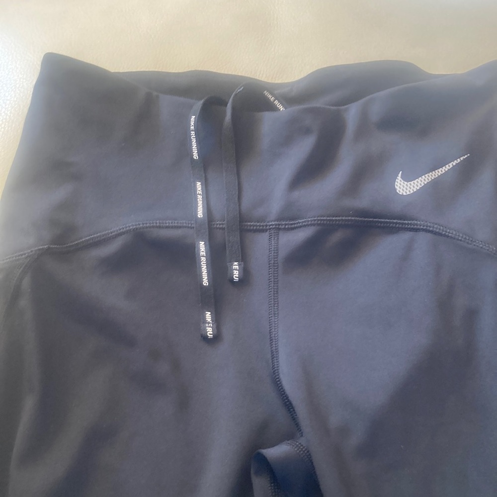 Nike womens leggings